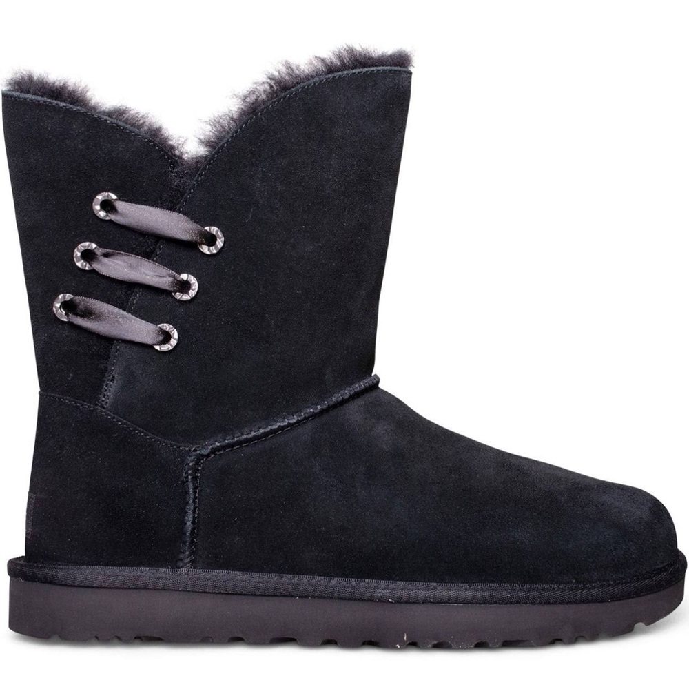 New UGG Constantine Black Satin Ribbon Size I Never Used Classic Shearling Boots
